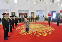 Upacara Penganugerahan Tanda Kehormatan RI di Istana Negara, Jakarta, Senin (14/8/2023). (Humas Setkab/Agung)