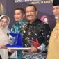 Wakil Walikota Pariaman, Mardison menerima DJPb Award 2023, Selasa (15/8/2023). (Diskominfo Pariaman)