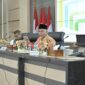 Gubernur Sumbar Mahyeldi saat rapat pimpinan di lingkup Pemprov Sumbar. (adpsb)