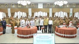 Gubernur Sumbar Mahyeldi saat Rakor Pengendalian Inflasi Daerah 2023. (adpsb)
