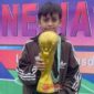 Siswa kelas VI SDIT Maarif, Aditya Pratama. (Prokopim Padang)
