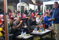 Wali Kota Padang Hendri Septa menghadiri malam puncak peringatan HUT ke-78 RI di Balai Warga RW 05 Komplek Singgalang, Kelurahan Batang Kabung Ganting. (Prokopim Padang)