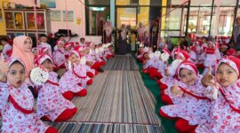 Suasana Gebyar Merah Putih di TKN Pembina Padang Panjang. (Diskominfo Padang Panjang)