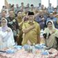 
Gubernur Mahyeldi saat Rakorda di Kanwil Dirjen Pembendaharaan Sumbar, Selasa (15/8/2023). (adpsb)
