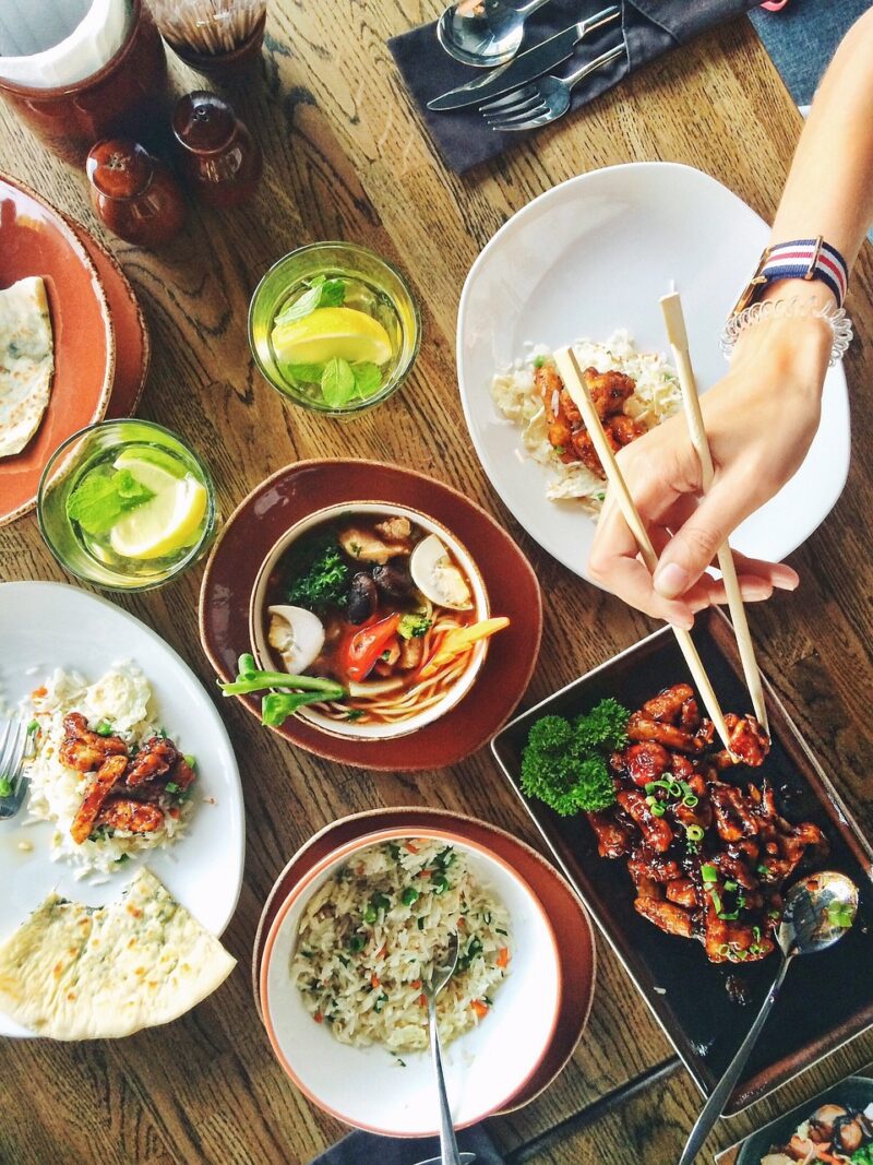 Ilustrasi 6 rahasia membangun bisnis kuliner yang sukses. (Pixabay/karriezhu)