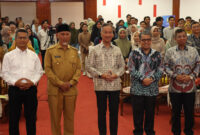 Menperin RI Agus Gumiwang Kartasasmita, Gubernur Sumbar Mahyeldi, Rektor Unand Prof. Yuliandri dan stakeholder lainnya usai memberikan kuliah umum di Unand, Senin (4/9/2023).