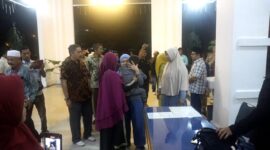 Empat pekerja migran Indonesia (PMI) disambut di Rumah Dinas Bupati setempat. (Diskominfo Pasbar)