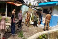 Sebanyak 23 warga Kelurahan Tanah Pak Lambik, Kecamatan Padang Panjang Timur menerima program Sanimas. (Kominfo Padang Panjang)