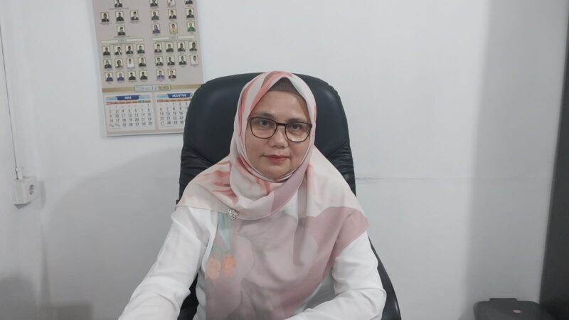 Kepala Dinas Perpustakaan dan Kearsipan Kota Padang, Feri Mulyani Hamid. (Diskominfo Padang)