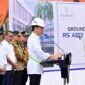 Presiden Joko Widodo groundbreaking pembangunan rumah sakit pertama di IKN. (BPMI Setpres)