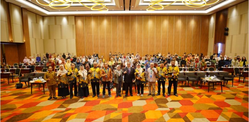 Seminar Nasional dan Rapat Kerja Nasional Asosiasi Departemen atau Jurusan Antropologi Seluruh Indonesia (ADJASI). (Humas Unand)