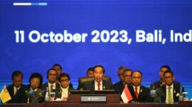 Presiden Joko Widodo membuka Konferensi Tingkat Tinggi AIS Forum 2023 di BNDCC, Nusa Dua, Kabupaten Badung, Bali, Rabu (11/10/2023). (Foto: Media Center KTT AIS 2023/M Agung Rajasa/rwa)