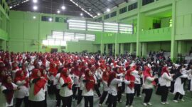 Dinsos PPKBPPPA Kota Padang Panjang menggelar Gebyar PKH di Hall Indoor GOR Bancalaweh, Rabu (11/10/2023). (Kominfo Padang Panjang)