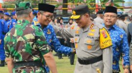 Wako Hendri Septa menghadiri Apel Gelar Pasukan Operasi Mantap Brata 2023-2024 di Lapangan Satbrimobda Polda Sumbar, Selasa (17/10/2023). (Prokopim Padang)