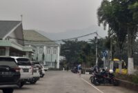 Kabut asap menyelimuti Kota Padang.