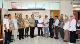 Pansus III DPRD Pessel studi tiru ke Perumda AM Kota Padang, Rabu (11/10/2023). (Perumda AM Kota Padang)