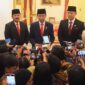 Presiden Jokowi bersama Menko Polhukam Hadi Tjahjanto dan Menteri ATR/Kepala BPN Agus Harimurti Yudhoyono, di Istana Negara, Jakarta, Rabu (21/2/2024). (Foto: Humas Setkab/Rahmat)