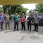 Wali Kota Padang Hendri Septa dan jajaran meninjau kesiapan venue pelaksanaan Festival Muaro Padang di kawasan Batang Arau, Kamis (18/4/2024).