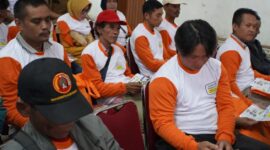 Para petani Padang Panjang mengikuti Training of User Pestisida Terbatas, Selasa (30/4/2024). (Foto: Diskominfo Padang Panjang)