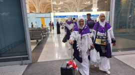 Jemaah Haji Indonesia tiba di Bandara AMAA Madinah. (Foto: Kemenag/Adha Anggraini)