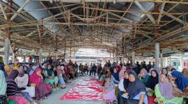 Sosialisasi dan pendataan rumah rusak akibat gempa 25 Februari 2022. (Foto: Diskominfo Pasbar)
