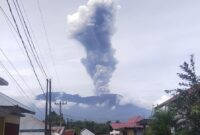 Gunung Marapi kembali meletus, Kamis (30/5/2024). (Foto: Istimewa) 
