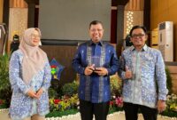 Kepala BPSDMI Masrokhan (tengah) saat acara Seminar Sawit di Politeknik ATI Padang, Selasa (21/5/2024).