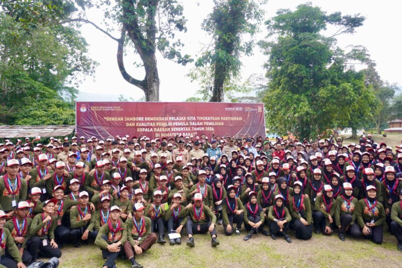 KPU Sumbar menggelar Jambore Demokrasi di Minang Fantasi (Mifan) Waterpark, Kamis (9/5/2024). (Foto: Diskominfo Padang Panjang)