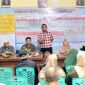 Camat Lubuk Begalung Andi Amir saat silaturahmi dengan LPM, RT/RW dan TP PKK Kelurahan Parak Laweh Pulau Aia Nan XX Kecamatan Lubuk Bagalung, di Aula Kantor Lurah, Jumat (10/5/2024).