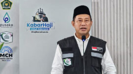 Kepala Biro Humas, Data, dan Informasi Kemenag Akhmad Fauzin memberikan keterangan pers haji di Media Center Haji (MCH) di Asrama Haji Pondok Gede, Jakarta, Senin (13/5/2024).