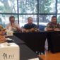 Briefing Tim Satgas PON Sumbar di Sato Cafe Padang, Sabtu (1/6/2024). (Foto: Humas KONI Sumbar)