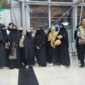Tim Pelindungan Jamaah Haji KJRI Jeddah mendampingi pemulangan 34 WNI di Bandara Madinah, 3 Juni 2024. (Foto: Istimewa)