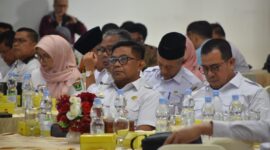 Pj Sekda Padang Yosefriawan mengikuti rakor pengelolaan BMD di Auditorium Gubernuran, Rabu (12/6/2024). (Foto: Prokopim Padang)