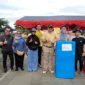 Pj Wako Padang Andree Algamar dan jajaran foto bersama usai penyerahan hadiah doorprize kepada peserta yang beruntung. 