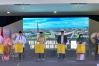 Menparekraf Sandiaga Uno melaunching Road To WIES 2025 di Aula Masjid Raya Sumbar, Minggu (7/7/2024). (Foto: Pemprov Sumbar)