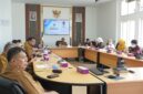Plh Wali Kota Padang Panjang, Dr. Winarno, ME saat Rakor Pengendalian Inflasi, Selasa (2/7/2024). (Foto: Kominfo Padang Panjang)