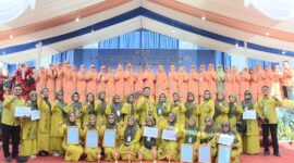 Kontingen PKK Kota Padang berhasil mendulang sejumlah prestasi di Jambore Kader PKK Berprestasi Tingkat Sumbar ke-21 Tahun 2024. (Foto: Prokopim Padang)