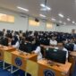 Para ASN Pemkab Pasbar mengikuti ujian dinas di Kantor UPT BKN Padang, Selasa (9/7/2024). (Foto: Pemkab Pasbar)