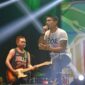 Andika Kangen Band tampil memukau di hadapan penonton. (Foto: Diskominfo Kota Pariaman)