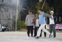 Bupati Tanah Datar, Eka Putra membuka Open Turnamen Futsal Linbdbas Cup III di Jorong Baing, Sabtu (20/7/2024) malam. (Foto: Prokopim Padang)