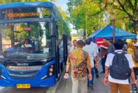 Tim Shenzhen Bus Group menjajal bus Trans Padang, Selasa (23/7/2024). (Foto: Diskominfo Padang)