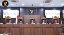 Sidang pembacaan putusan dugaan pelanggaran Kode Etik Penyelenggara Pemilu (KEPP), teradu Ketua KPU RI di ruang sidang DKPP, Jakarta, Rabu (3/7/2024). (Foto: IG dkpp_ri)