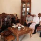 Pj Wali Kota Padang Panjang, Sonny Budaya Putra mengikuti coklit daftar pemilih untuk Pilkada serentak tahun 2024. (Foto: Diskominfo Padang Panjang)