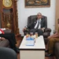 Pj Wali Kota Padang Andree Algamar menerima kunjungan Kepala OJK Sumbar Roni Nazra di ruang kerjanya, Kantor Balaikota lama, Senin (1/7/2024). (Foto: Prokopim Padang)