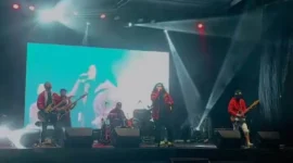 Dplus Band tampil menghibur para pengujung Padang Youth Creative Festival,  Minggu (4/8/2024).