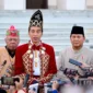 Presiden Jokowi menyampaikan keterangan pers usai memimpin Upacara Penurunan Bendera Sang Merah Putih di Istana Negara IKN, Sabtu (17/8/2024). (Foto: BPMI Setpres)