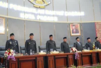 Pj Wali Kota Padang Andree Algamar mengikuti Sidang Paripurna Istimewa DPRD Padang dalam rangka memperingati HUT ke-355 Kota Padang di Gedung DPRD, Rabu (7/8/2024). (Foto: Prokopim Padang)
