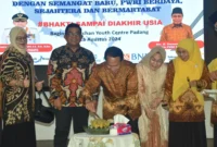 Perayaan HUT ke-62 PWRI Kota Padang di Gedung Youth Center Padang, Minggu (25/8/2024). (Foto: Prokopim Padang)