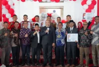 Pj Wali Kota Padang Andree Algamar bersama unsur Forkopimda dan pimpinan DPRD pada malam resepsi HUT Kemerdekaan. (Foto: Prokopim Padang)