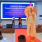 Penampilan peserta Lomba Fashion Show Festival Siti Nurbaya. (Foto: Prokopim Padang)